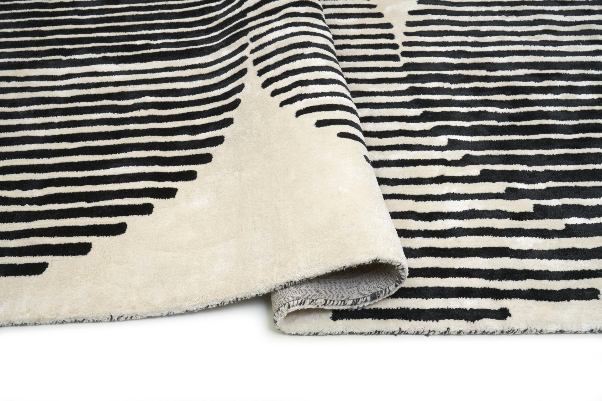 DYWAN prostokątny kremowy z czarnym eliptycznym wzorem, nowoczesny styl, ekskluzywny