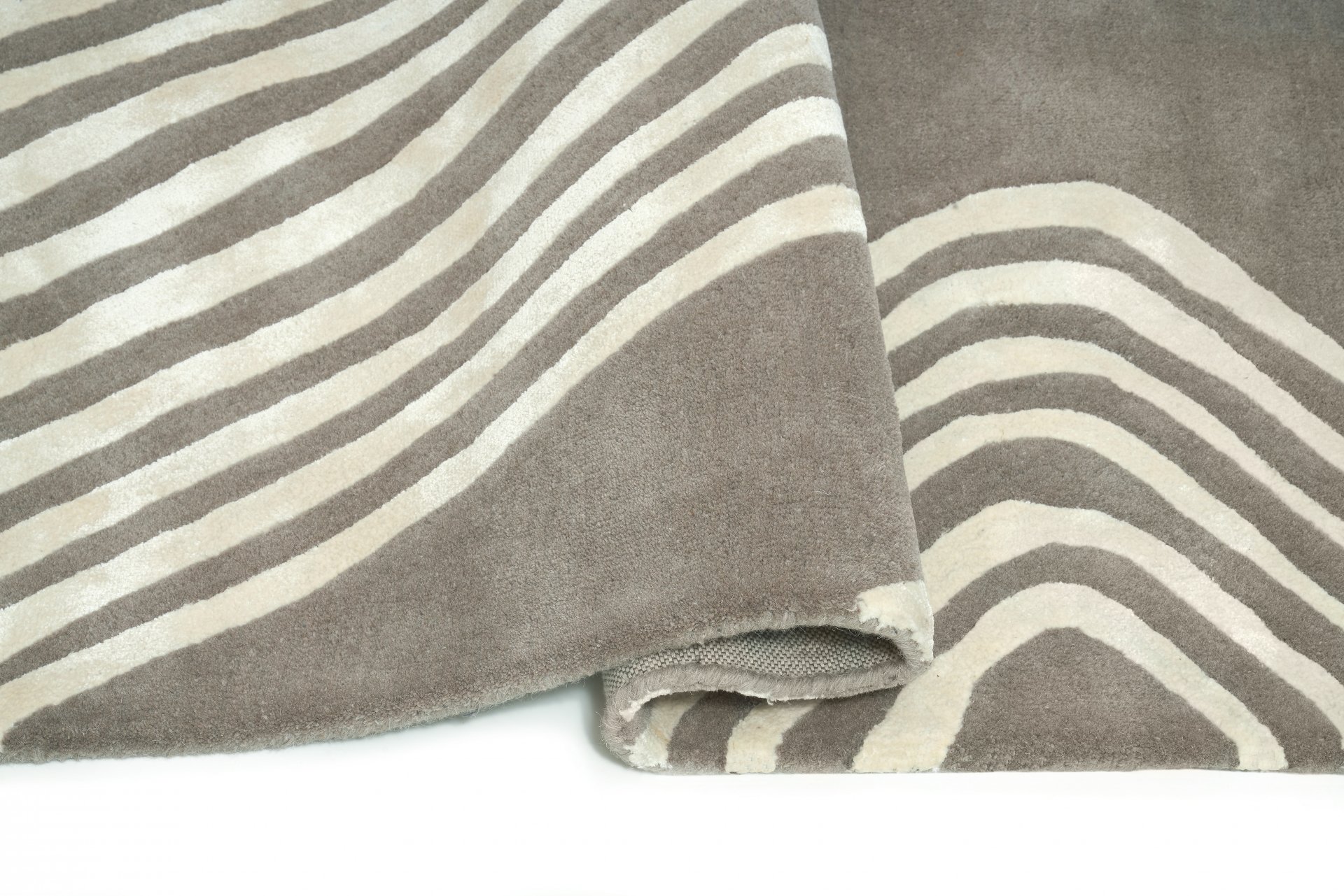 DYWAN prostokątny szary z białym nieregularnym wzorem, ręczne wykonanie, dekoracyjny DYWAN prostokątny szary z białym nieregularnym wzorem, ręczne wykonanie, dekoracyjny