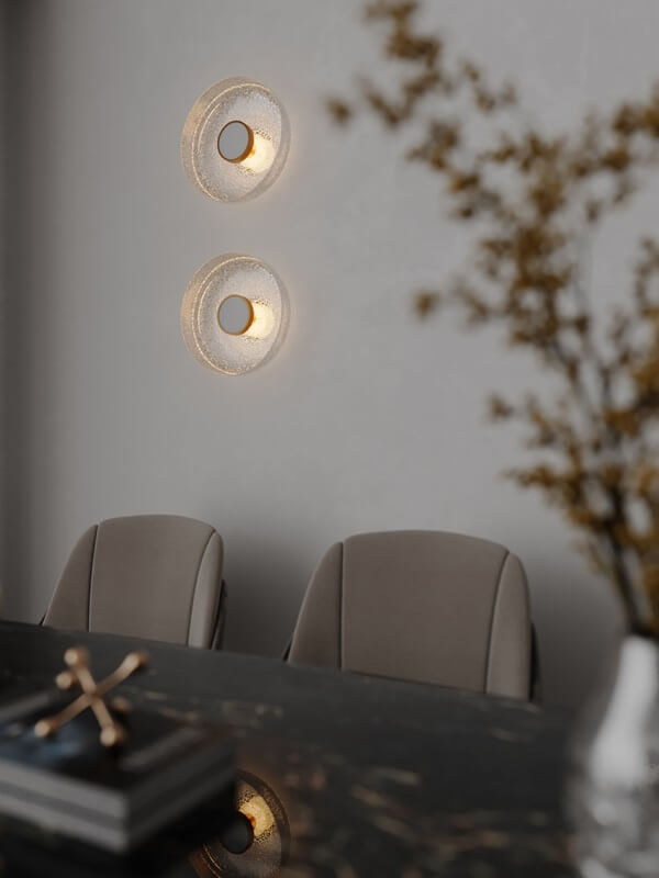 KINKIET z mosiężnym stelażem i transparentnym kloszem z tłuczonego szkła, nowoczesny styl, ekskluzywny KINKIET z mosiężnym stelażem i transparentnym kloszem z tłuczonego szkła, nowoczesny styl, ekskluzywny