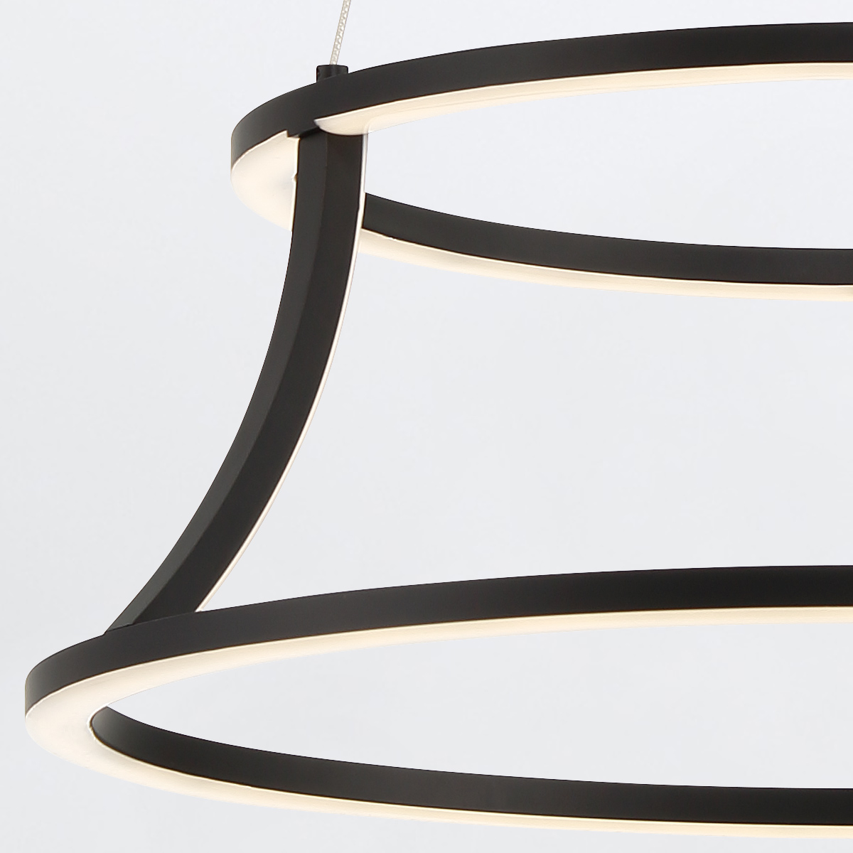 LAMPA WISZĄCA CADOUX z LEDowym żródłem światła, czarna matowa rama, nowoczesny styl, piękna LAMPA WISZĄCA CADOUX z LEDowym żródłem światła, czarna matowa rama, nowoczesny styl, piękna