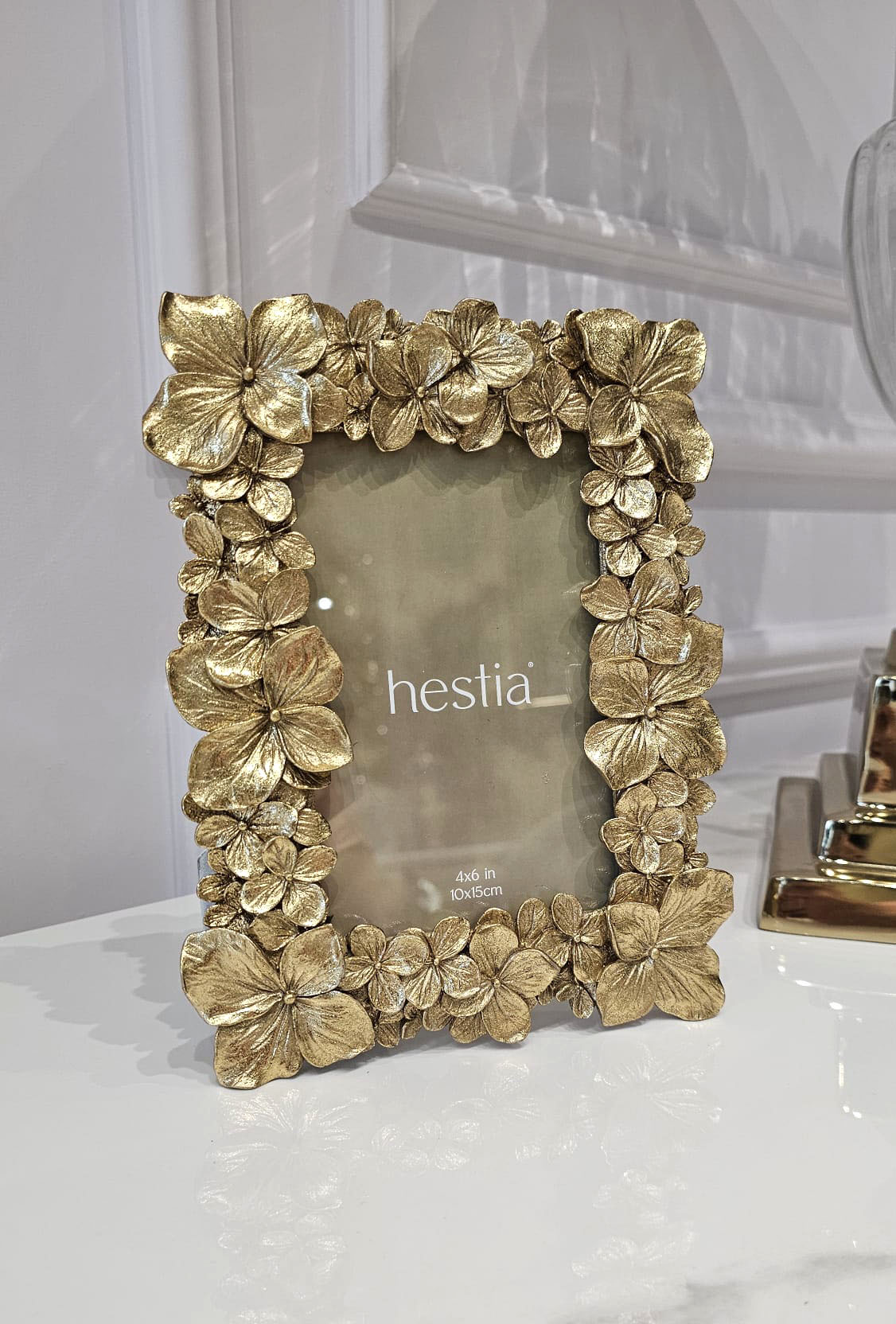 RAMKA NA ZDJĘCIE ze złotą dekoracyjną kwiatową ramą, unikalny styl RAMKA NA ZDJĘCIE ze złotą dekoracyjną kwiatową ramą, unikalny styl