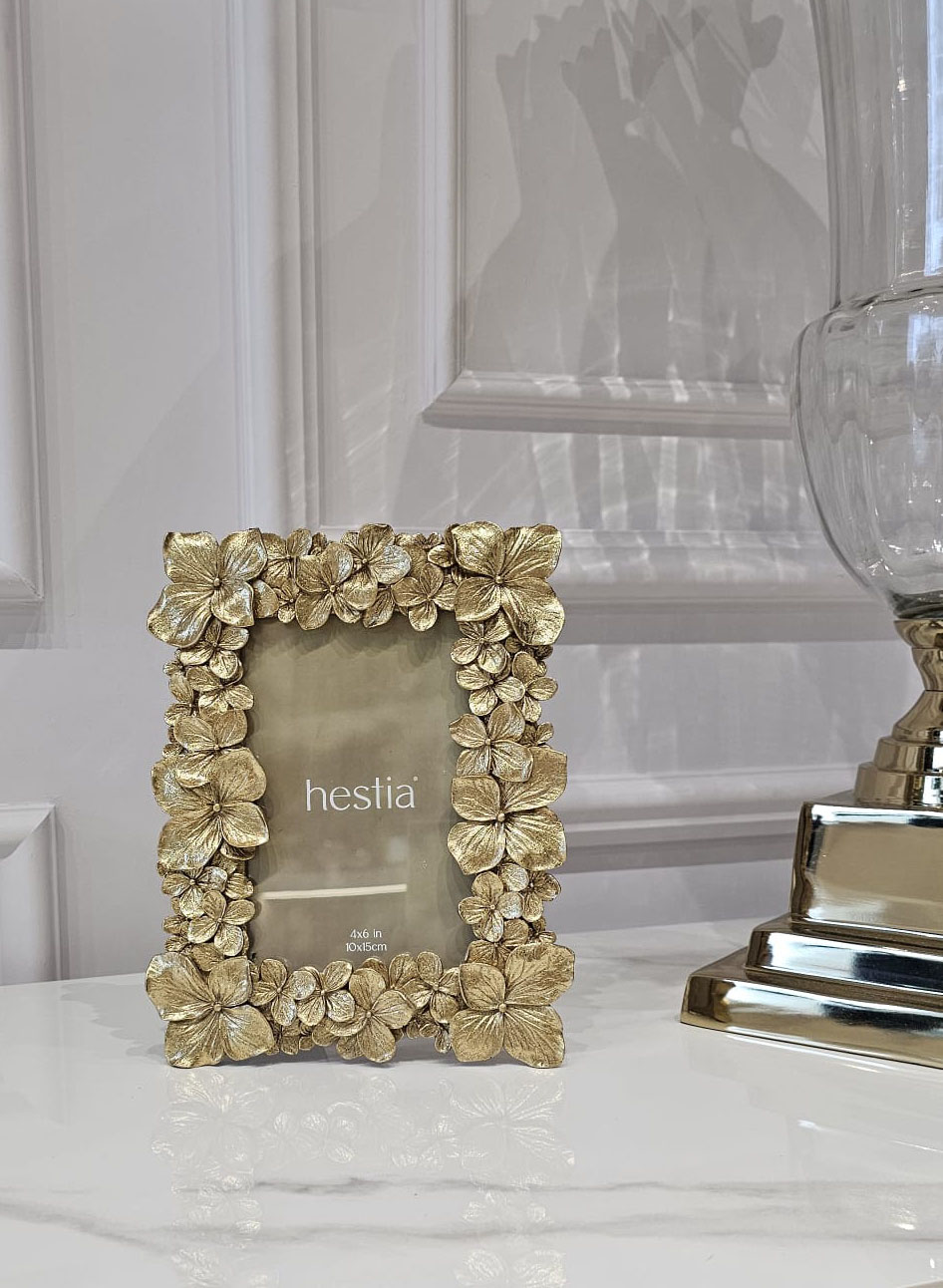 RAMKA NA ZDJĘCIE ze złotą dekoracyjną kwiatową ramą, unikalny styl, premium RAMKA NA ZDJĘCIE ze złotą dekoracyjną kwiatową ramą, unikalny styl, premium