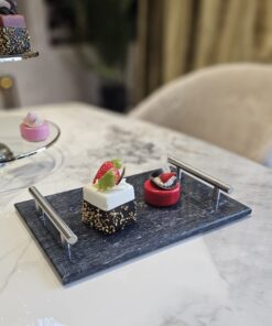 TACA MARMUROWA czarna z srebrnymi metalowymi uchwytami, prostokątna, nowoczesny styl, piękna