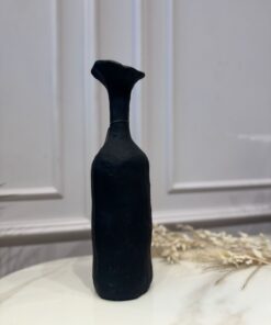 WAZON dekoracyjny, metalowy, czarny, matowe wykończenie, nowoczesny styl, elegancki