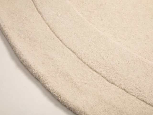 DYWAN Cloria z naturalnej wełny, biały, nowoczesny, designerski kształt, nowoczesny