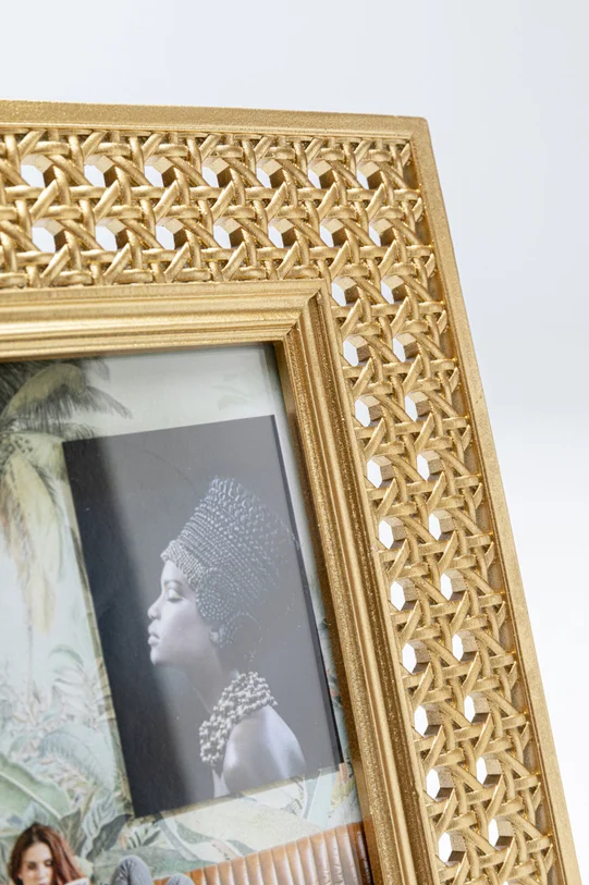 RAMKA NA ZDJĘCIE Holes złota z polirezyny, klasyczny styl, wyrafinowana RAMKA NA ZDJĘCIE Holes złota z polirezyny, klasyczny styl, wyrafinowana