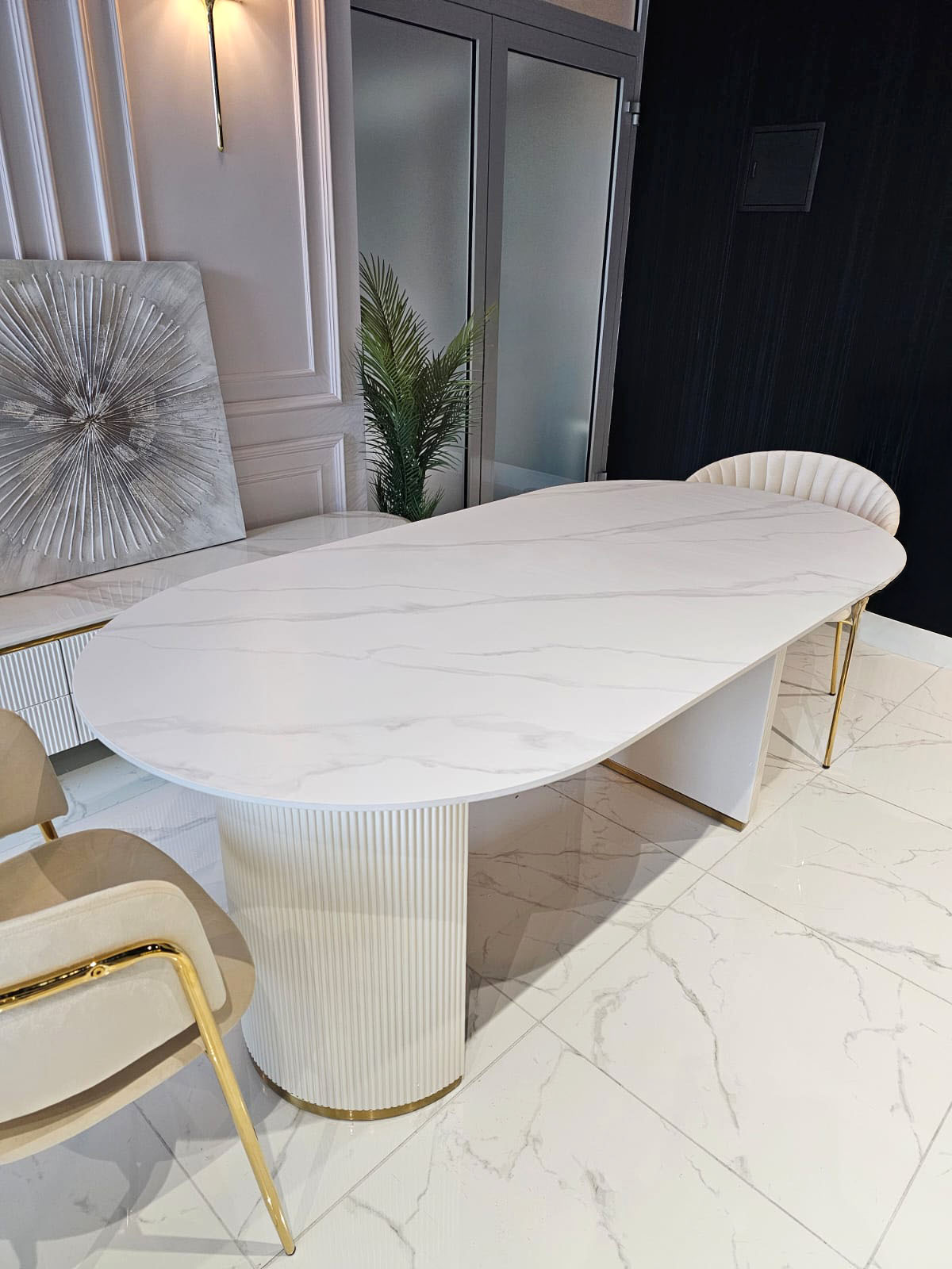 STÓŁ owalny na dwóch nogach, biały z złotymi detalami, nowoczesny, wersja premium, piękny