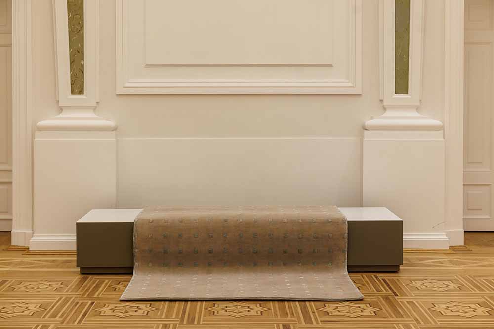 DYWAN Delta Beige Mint beżowy z miętową ramką i kwadracikami, ręcznie tkany z wełny i wiskozy, piękny DYWAN Delta Beige Mint beżowy z miętową ramką i kwadracikami, ręcznie tkany z wełny i wiskozy, piękny