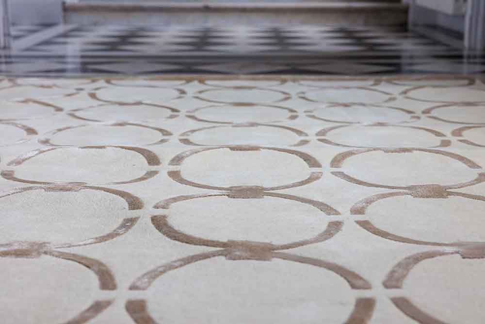 DYWAN Glam Cream Beige prostokątny, kremowy z klasycznym wzorem, ręcznie tkany z wełny i wiskozy, ekskluzywny DYWAN Glam Cream Beige prostokątny, kremowy z klasycznym wzorem, ręcznie tkany z wełny i wiskozy, ekskluzywny