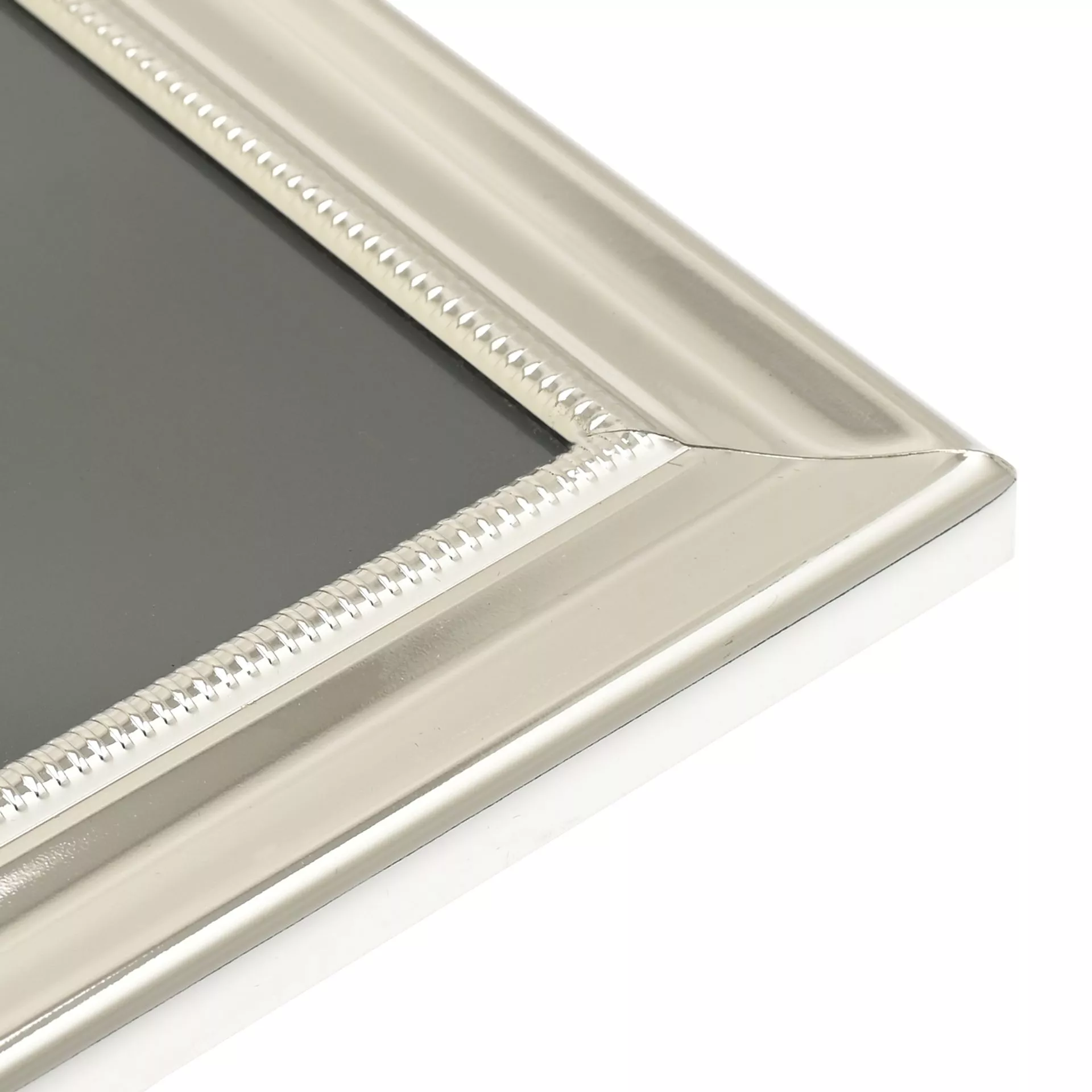 RAMKA NA ZDJĘCIE srebrna, koralikowa obwódka, pofalowana rama, nowoczesny styl 4x6, ekskluzywna