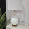 LAMPA STOŁOWA perłowo-biała podstawa, biały abażur, złote elementy, klasyczny styl