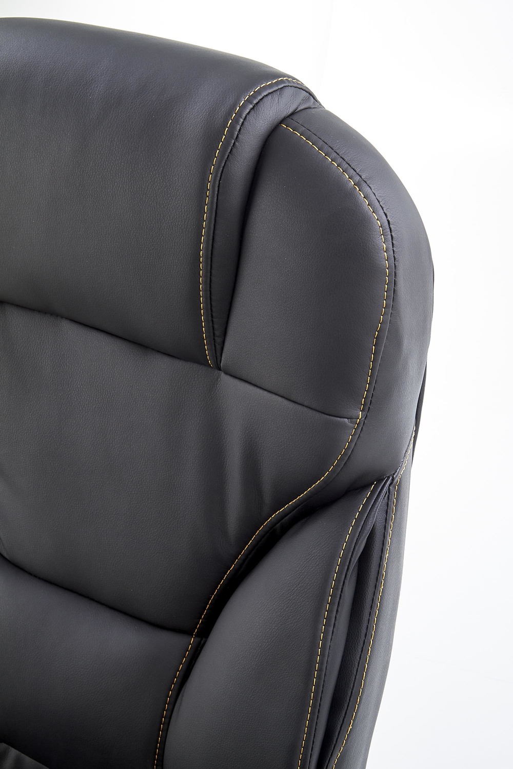 KRZESŁO BIUROWE Desmond, czarna eko skóra, złota podstawa, nowoczesny styl, do salonu KRZESŁO BIUROWE Desmond, czarna eko skóra, złota podstawa, nowoczesny styl, do salonu