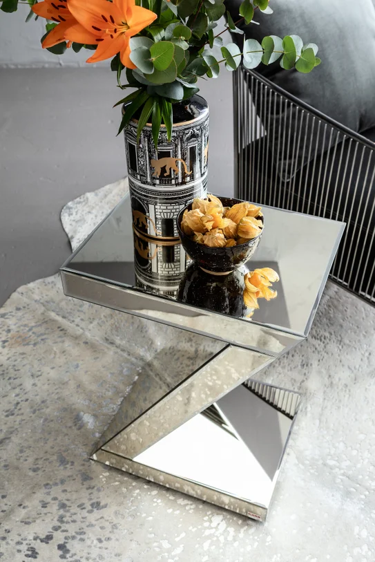 STOLIK POMOCNICZY Luxury lustrzany, w kształcie litery Z, styl glamour1