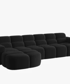 NAROŻNIK Lisa z krótkim bokiem w czarnej, aksamitnej tkaninie, przeszywany, zaoblone kształty, designerski styl, piękny
