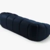 SOFA 3-osobowa Diana o zaoblonych kształtach, pionowe przeszycia, ciemnoniebieska tkanina, designerski styl, ekskluzywna