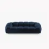 SOFA 3-osobowa Diana o zaoblonych kształtach, pionowe przeszycia, ciemnoniebieska tkanina, designerski styl