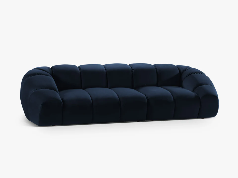 SOFA 4-osobowa Diana o zaoblonych kształtach, pionowe przeszycia, ciemnoniebieska tkanina, designerski styl, piękna SOFA 4-osobowa Diana o zaoblonych kształtach, pionowe przeszycia, ciemnoniebieska tkanina, designerski styl, piękna
