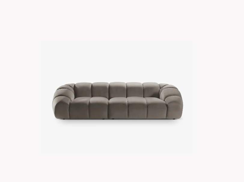 SOFA 4-osobowa Diana o zaoblonych kształtach, pionowe przeszycia, szarobrązowa tkanina, designerski styl