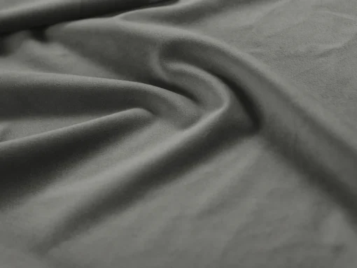 SOFA MADARA 3-osobowa na metalowych nogach, szara aksamitna tapicerka, nowoczesny styl, wyjątkowa