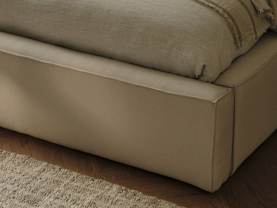 ŁÓŻKO Jodie tapicerowane z miękkim wezgłowiem, jasnobeżowe, pojemnik na pościel, nowoczesny styl, designerskie ŁÓŻKO Jodie tapicerowane z miękkim wezgłowiem, jasnobeżowe, pojemnik na pościel, nowoczesny styl, designerskie