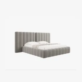 ŁÓŻKO Kelp tapicerowane, z podwójnym wezgłowiem, pionowe przeszycia, falista krawędź, jasnoszara tkanina, designerski styl