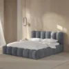 ŁÓŻKO Lupine tapicerowane, zaokrąglone kształty, piękne pionowe przeszycia, szara tkanina, designerski styl, premium