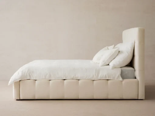 ŁÓŻKO Mamaia tapicerowane, designerskie przeszycia, jasnobeżowa tkanina, designerski styl, do sypialni