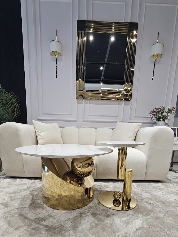 zestaw stolików kawowych, geometryczny kształt, designerski kształt, z kólą, blat ze spieku kamiennego, biały z żyłkami lub pandora, glamour