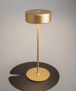 LAMPA STOŁOWA LED z metalową cienką nogą na płaskiej okrągłej podstawie, złota, akrylowy klosz, nowoczesny design