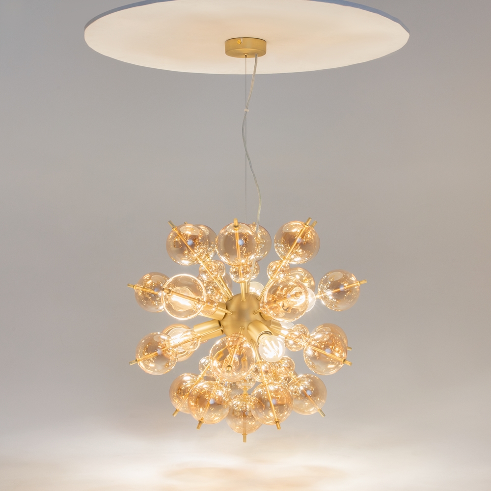 LAMPA WISZĄCA Bolla z mosiężną oprawą oraz szklanymi kulami w kolorze bursztynu, nowoczesny styl, piękna