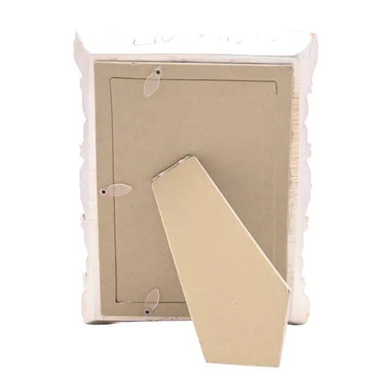 RAMKA NA ZDJĘCIE w srebrnej ramie z motywami kwiatowymi, prostokątna, klasyczny styl, ekskluzywna