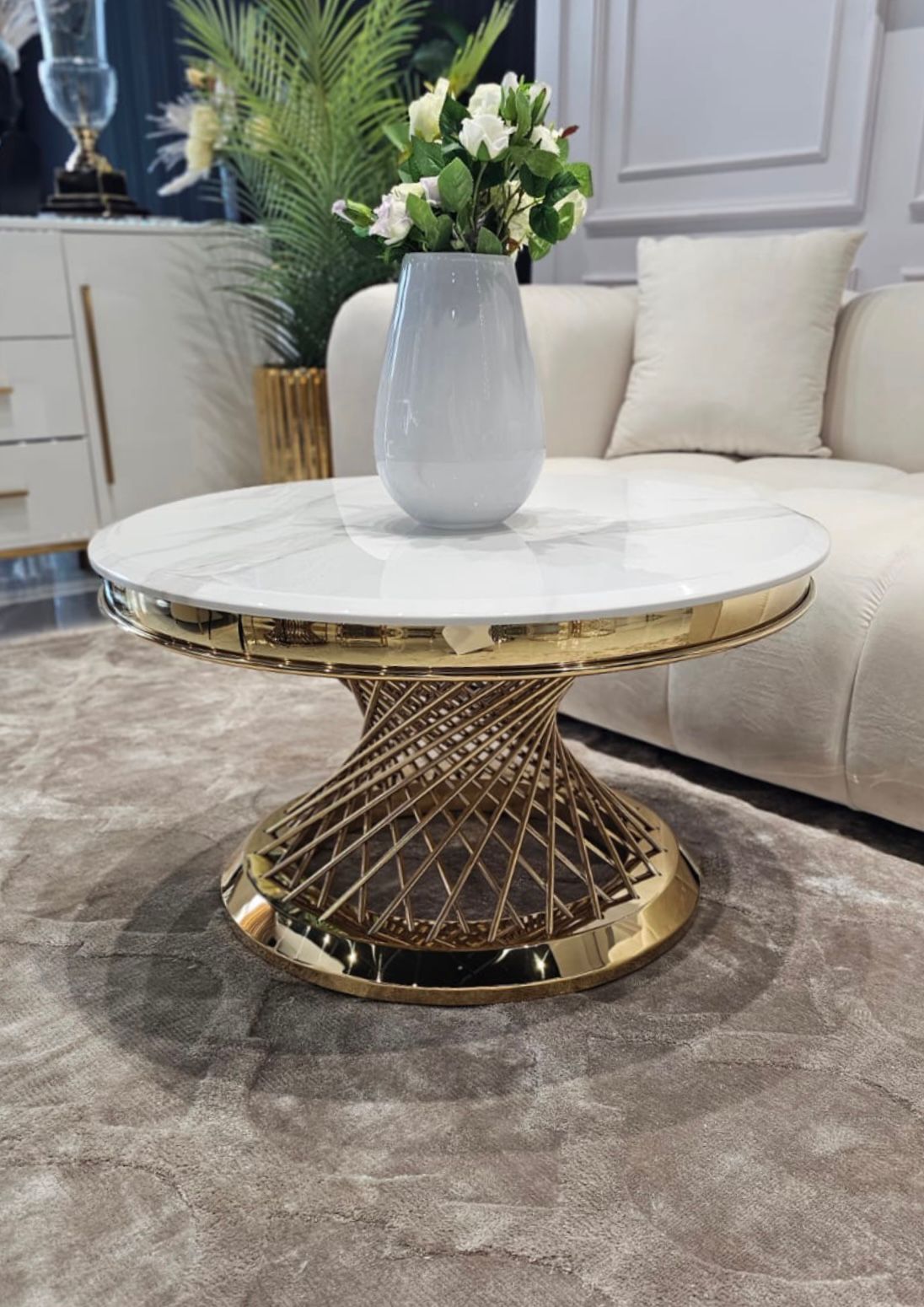 STOLIK KAWOWY, okrągły, blat ze sztucznego marmuru, złota, zakręcona, designerska podstawa, klasyczny glamour STOLIK KAWOWY, okrągły, blat ze sztucznego marmuru, złota, zakręcona, designerska podstawa, klasyczny glamour
