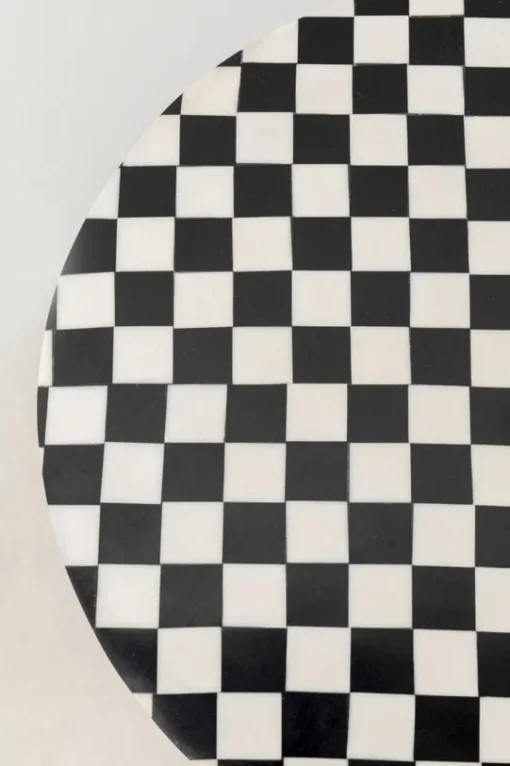 STOLIK POMOCNICZY Domero Chess okrągły, podstawa i blat w motywie czarno-białej szachownicy, czarny stelaż, nowoczesny styl, premium