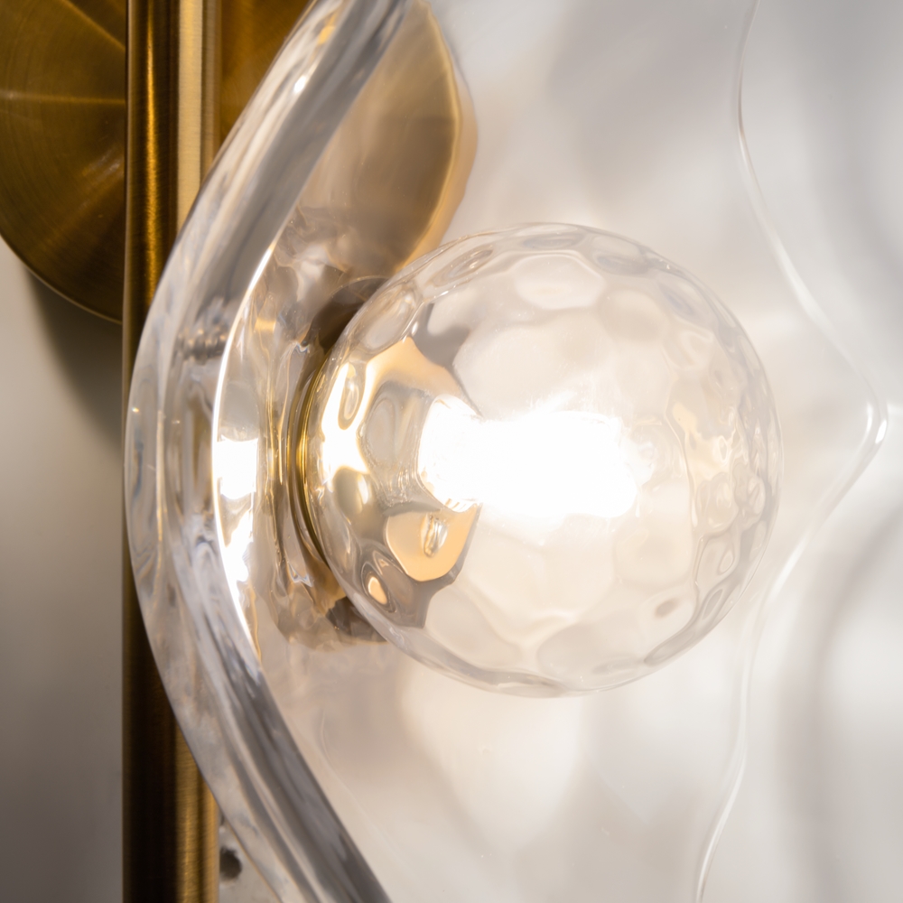 KINKIET Miracle na złotym, metalowym stelażu, szklane, transparentne klosze w formie kwiatu wiśni, nowoczesny styl, wyjątkowy KINKIET Miracle na złotym, metalowym stelażu, szklane, transparentne klosze w formie kwiatu wiśni, nowoczesny styl, wyjątkowy