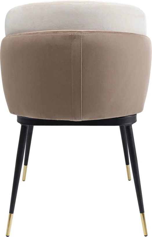 KRZESŁO Hojas na czarnych, metalowych nogach ze złotym zakończeniem, siedzisko w beżowym odcieniu, nowoczesny styl, do jadalni