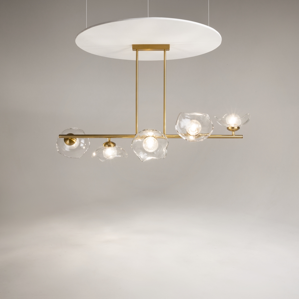 LAMPA WISZĄCA Miracle na złotym stelażu, pięć szklanych kloszy w kształcie kwiatu wiśni, nowoczesny styl, piękna LAMPA WISZĄCA Miracle na złotym stelażu, pięć szklanych kloszy w kształcie kwiatu wiśni, nowoczesny styl, piękna