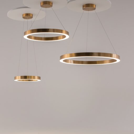LAMPA WISZĄCA Saturno okrągła, mosiężna oprawa, źródło światła LED, nowoczesny glamour, do salonu
