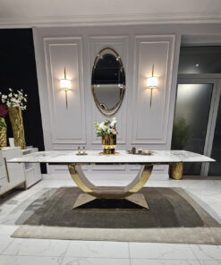 STÓŁ JADALNIANY ROZKŁADANY RING, prostokątny blat z konglomeratu marmurowego, złota podstawa o geometrycznej formie, nowoczesny glamour
