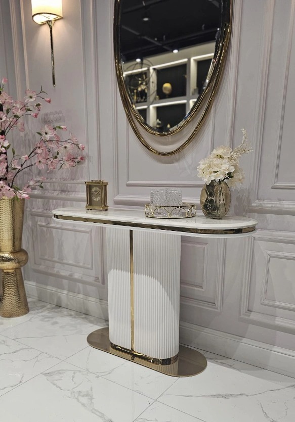 KONSOLA Prestige biała, ryflowana podstawa, złote, błyszczące detale, blat z konglomeratu marmurowego, piękna KONSOLA Prestige biała, ryflowana podstawa, złote, błyszczące detale, blat z konglomeratu marmurowego, piękna