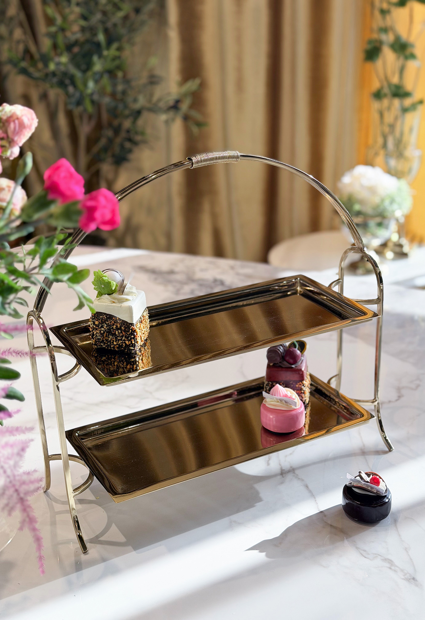 PATERA DWUPOZIOMOWA złota, metalowa, klasyczny styl