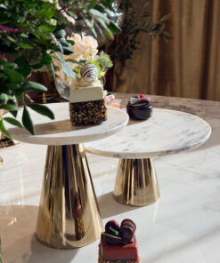 PATERA złota noga, taca z białego marmuru, nowoczesny design