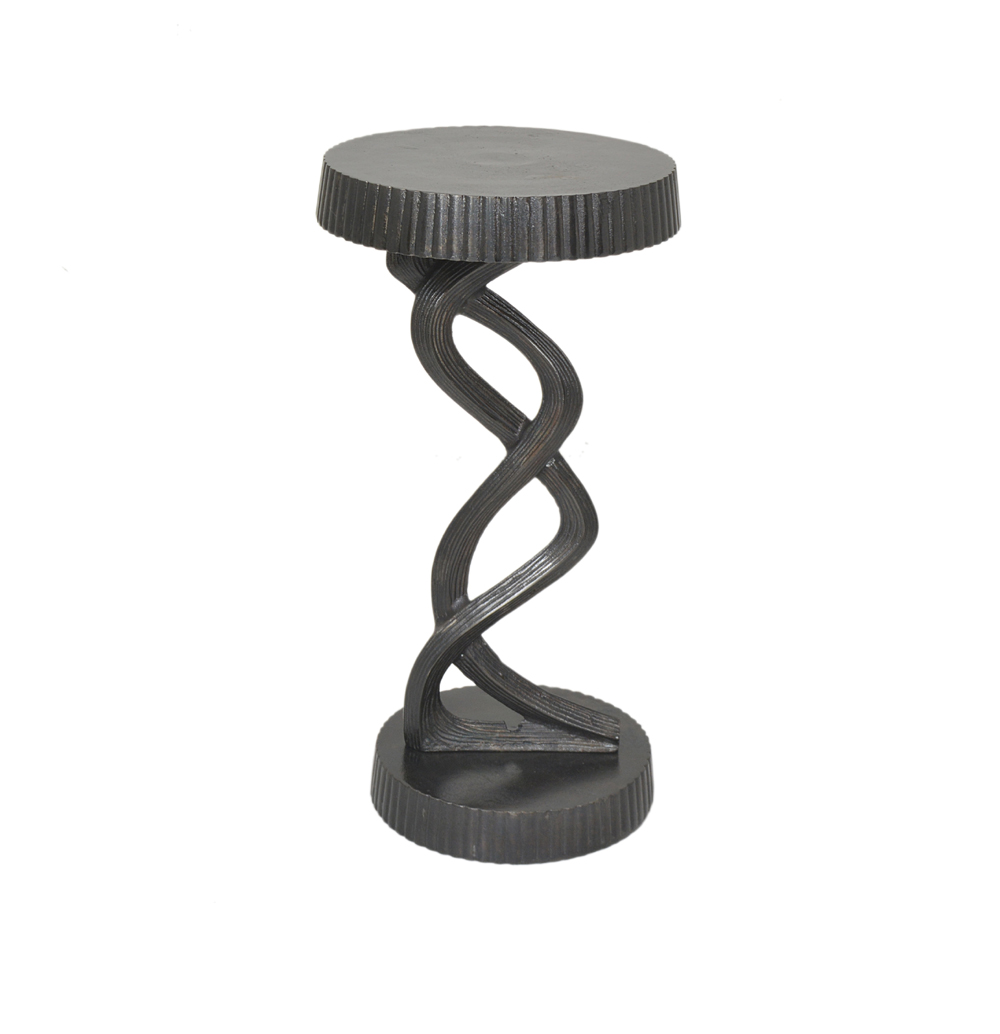 STOLIK POMOCNICZY, czarny, aluminiowy, ryflowane elementy, nieregularny kształt, designerska podstawa