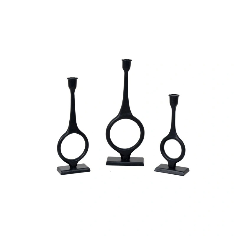 ŚWIECZNIK, czarny, geometryczna forma, metalowy, nowoczesny styl