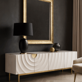 SZAFKA RTV w kolorze ecru ze złotymi detalami i nogami, fronty drzwi z wytłoczonymi kręgami, cztery szuflady, nowoczesny styl, ekskluzywna