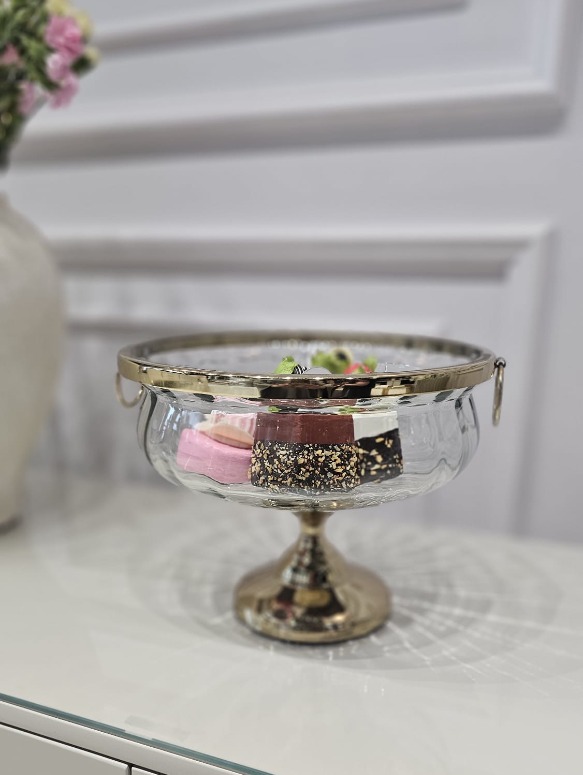 PATERA na złotej nóżce, szklana, styl glamour PATERA na złotej nóżce, szklana, styl glamour