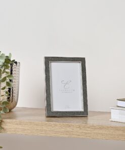 RAMKA NA ZDJĘCIE z szarą obwódką imitującą skórę, wyjątkowa faktura, nowoczesny design 4x6