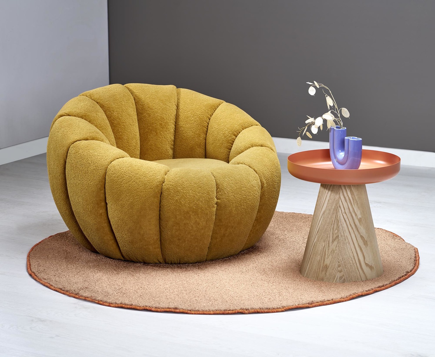 FOTEL WYPOCZYNKOWY Gaspar 2 musztardowy, kształt muszli, obłe kształty, nowoczesny styl, do salonu