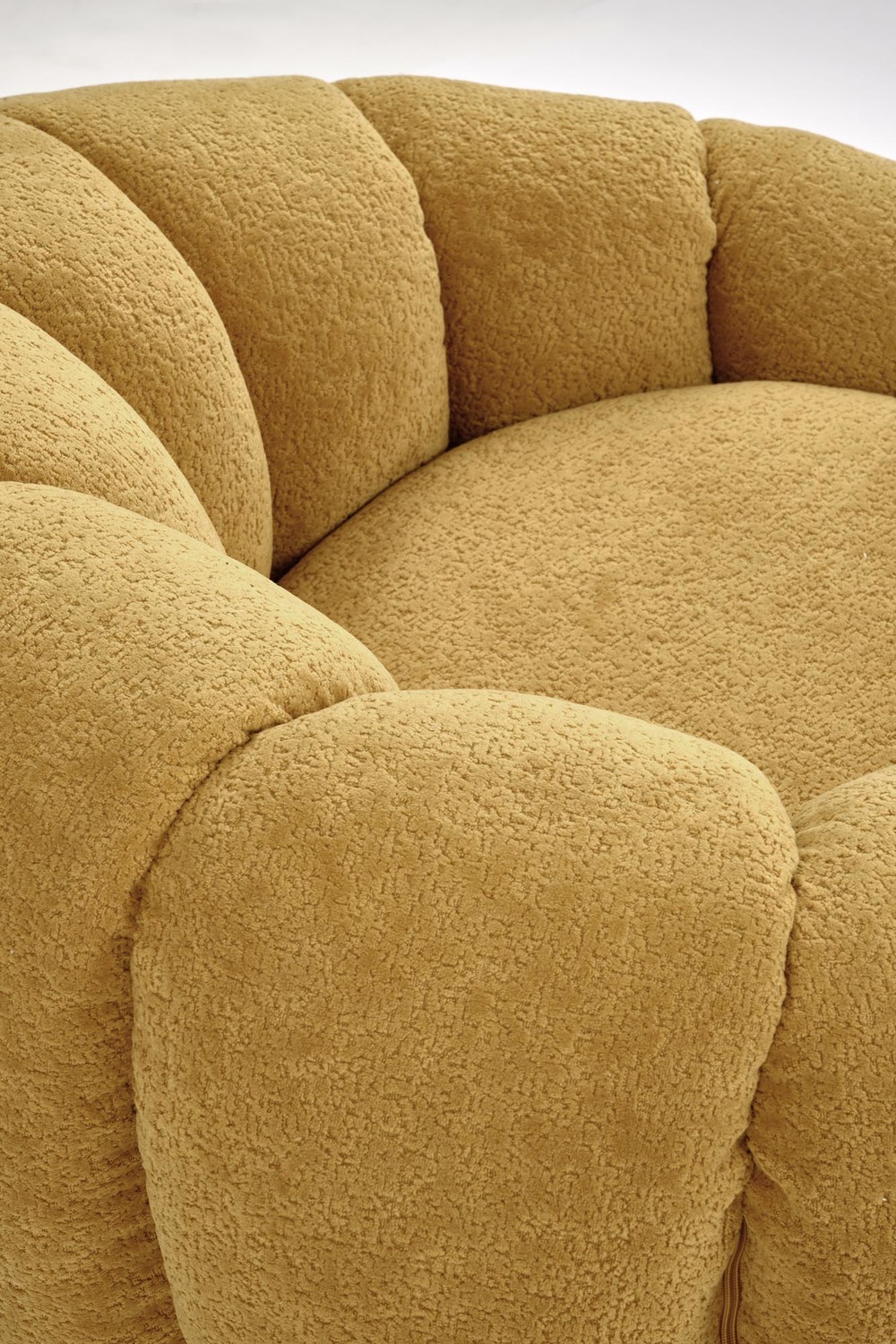 FOTEL WYPOCZYNKOWY Gaspar 2 musztardowy, kształt muszli, obłe kształty, nowoczesny styl, wyjątkowy