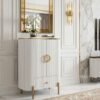 KOMODA Anne biała z szufladą i szafką, ryflowany korpus, złote błyszczące dodatki, nowoczesny styl glamour