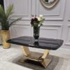 STOLIK KAWOWY RING na złotej błyszczącej podstawie, prostokątny, czarny blat z konglomeratu marmurowego, nowoczesny glamour, ekskluzywny